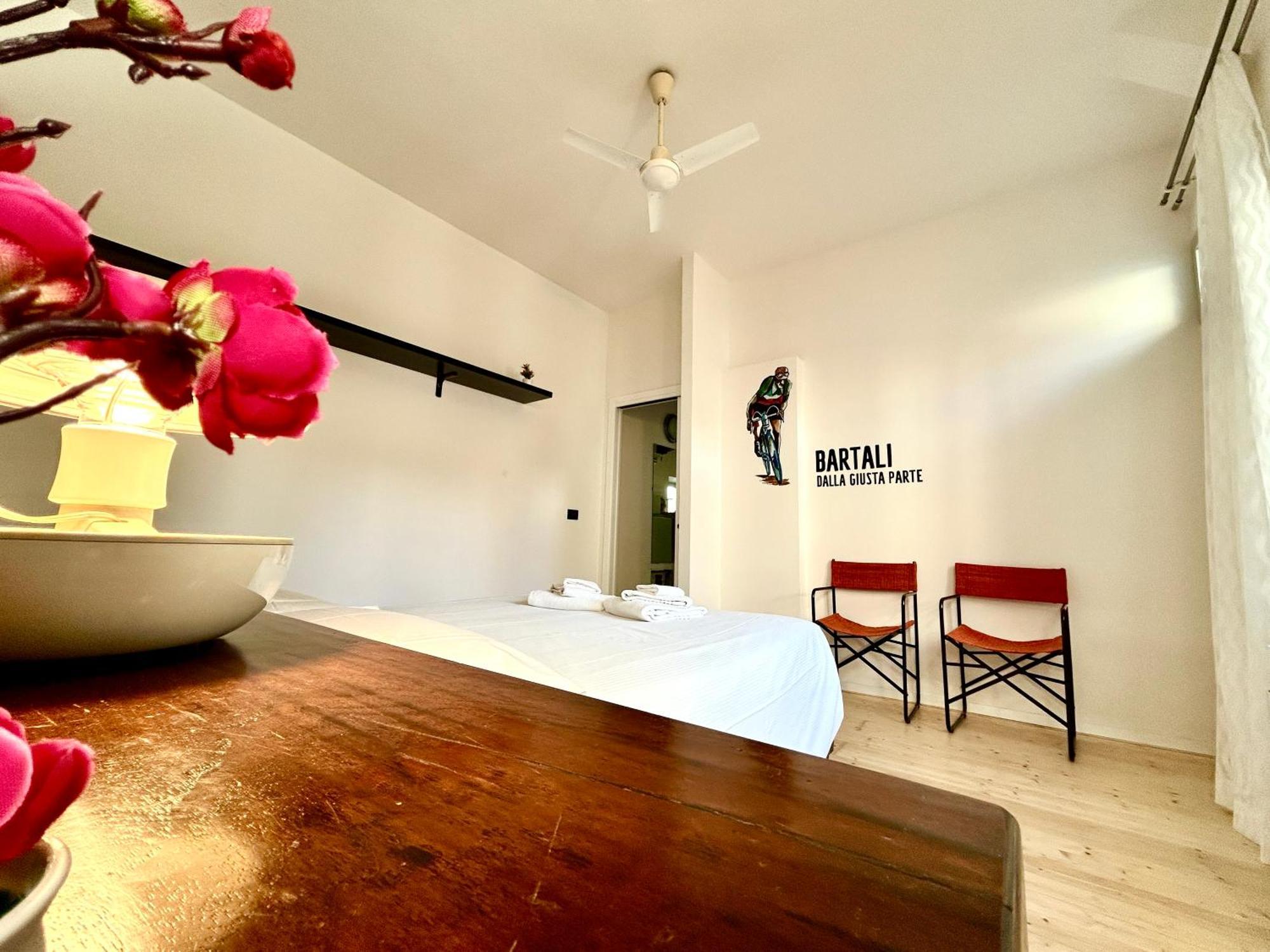 Bright House With Terrace In Santa Croce Apartment Firenze Bagian luar foto
